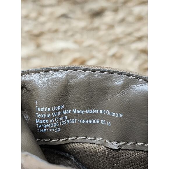 MERONA BROWN SUEDE LACE UP WEDGE HEELED ANKLE BOOTS Women’s Size 7 - Picture 10 of 11